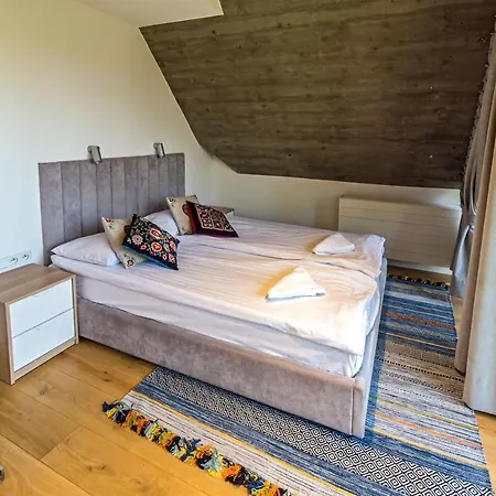 W Rent Like - Droga Do Tadziakow Lägenhet